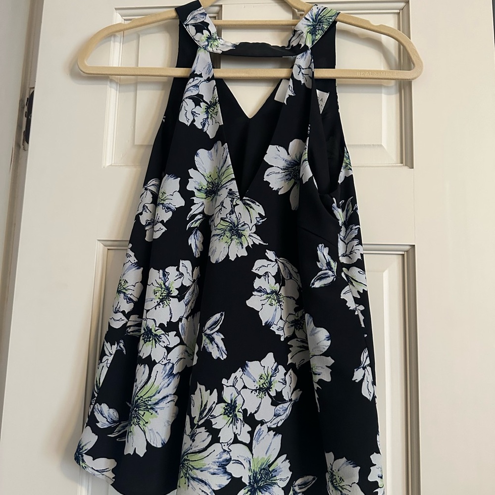 Floral Sleeveless Top